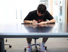 虎扑评分-波特兰开拓者官方宣布与2025年首轮16号秀杨瀚森完成(chéng)签约