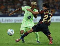 虎扑NBA-巴萨3-2莱万特 亚马尔造乌龙绝杀