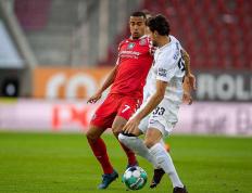 虎扑平台-沃尔夫斯堡主场表现不佳，美因茨周中欧会杯逆转成功！