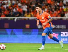 虎扑网址-西班牙人不走，鲁能争冠遥遥无期？本以为是新吉尔，却成递刀后卫