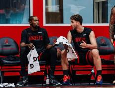 虎扑评分-新赛季前瞻—休斯顿火箭：青年军的蜕变与冠军豪赌