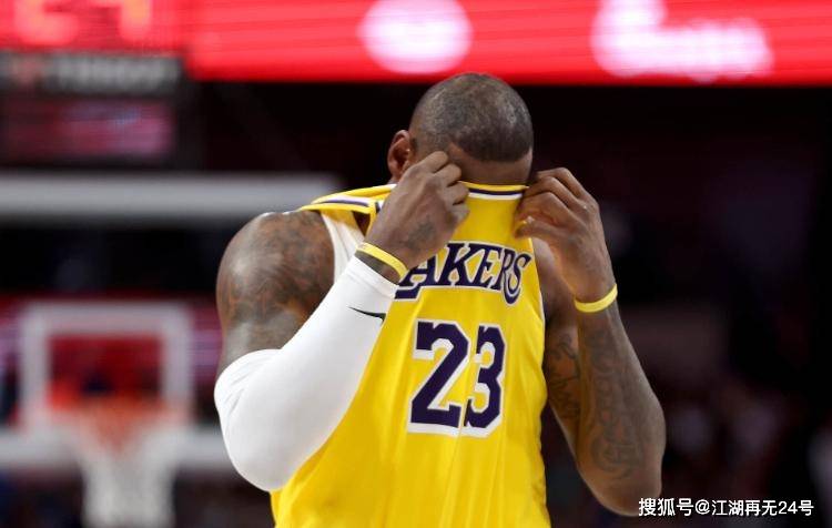 虎扑中国-NBA评新赛季西(xī)部十大球星：强如詹(zhān)姆斯仅排第九，庫(kù)里第五