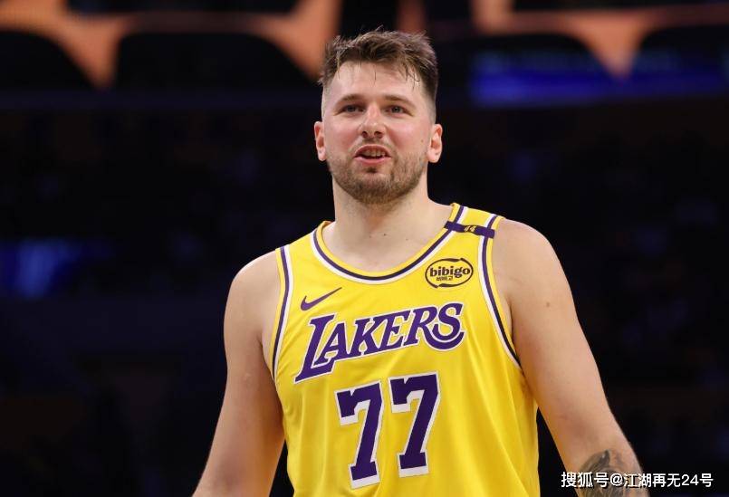 虎扑中国-NBA评新赛季西(xī)部十大球星：强如詹(zhān)姆斯仅排第九，庫(kù)里第五