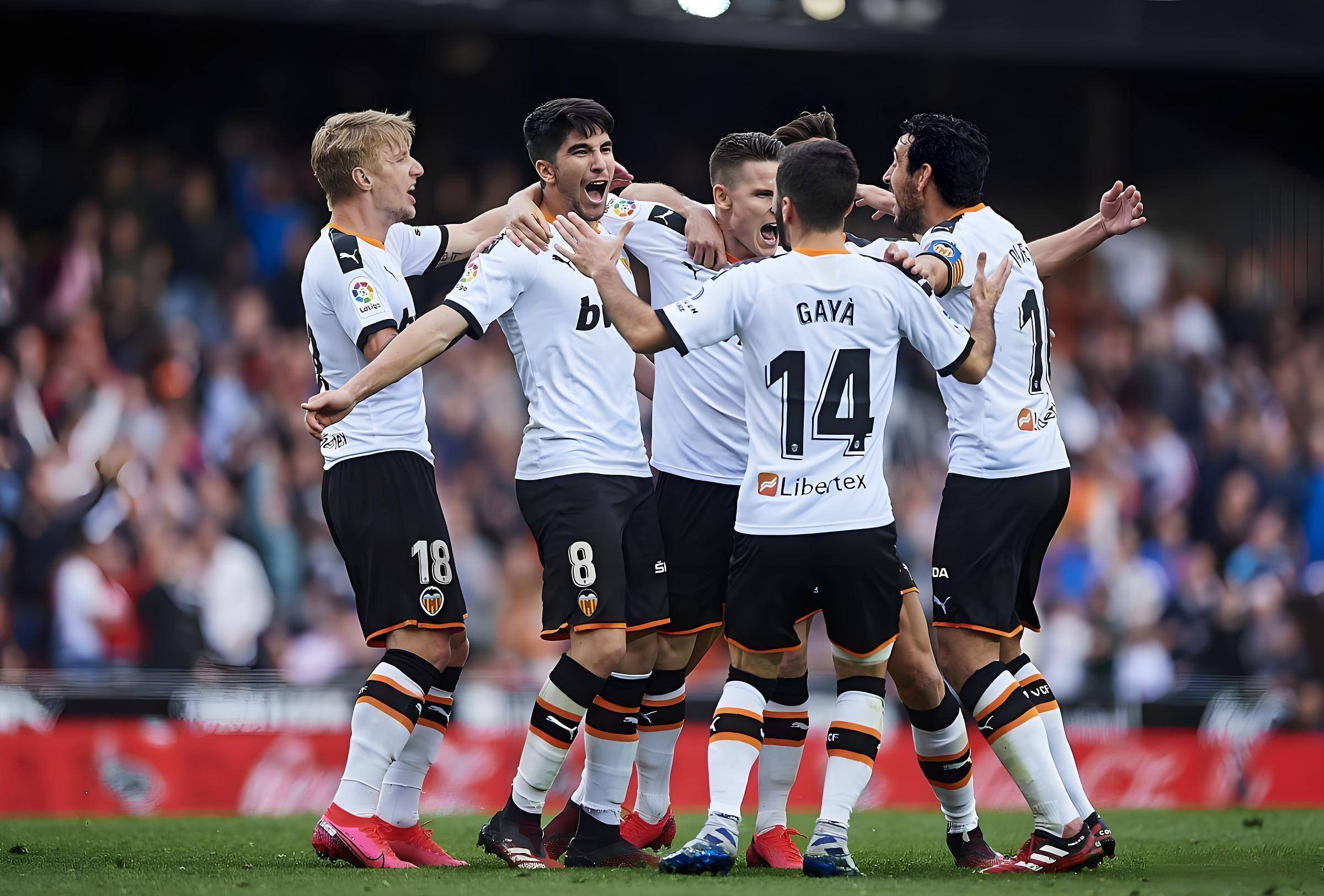 虎扑官网-法兰尅(kè)福 VS 云达不来梅