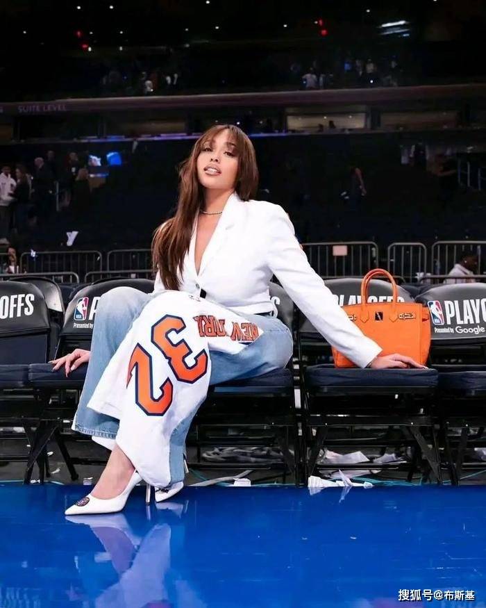 虎扑BBS-32号之前森林狼中(zhōng)锋，唐斯把明尼苏达当成了家，卡尔的狼队前半生