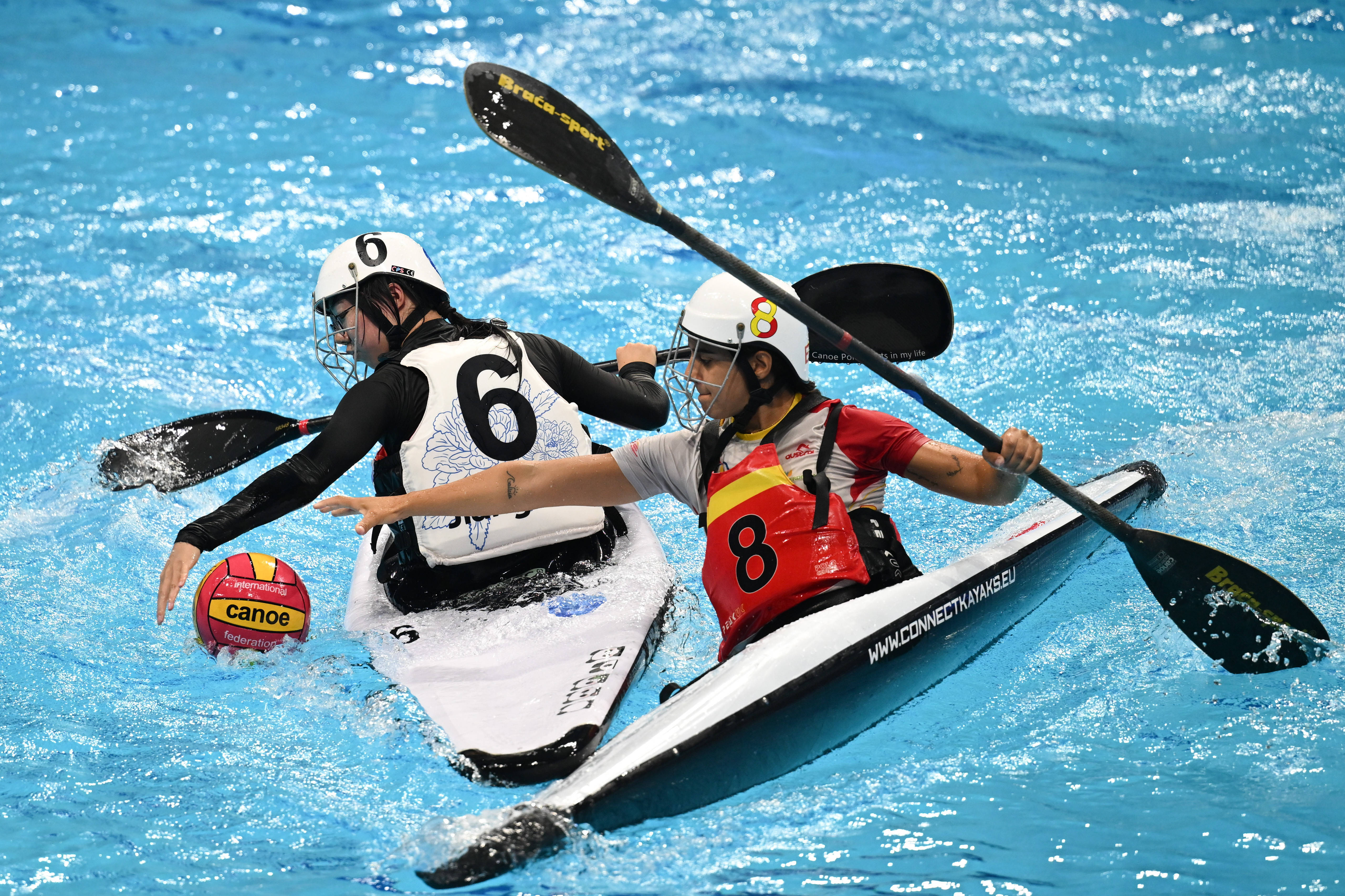 虎扑网址-（成都世运会）皮艇球——女子第5-8名安慰赛半决赛：中国队不敌西班牙队