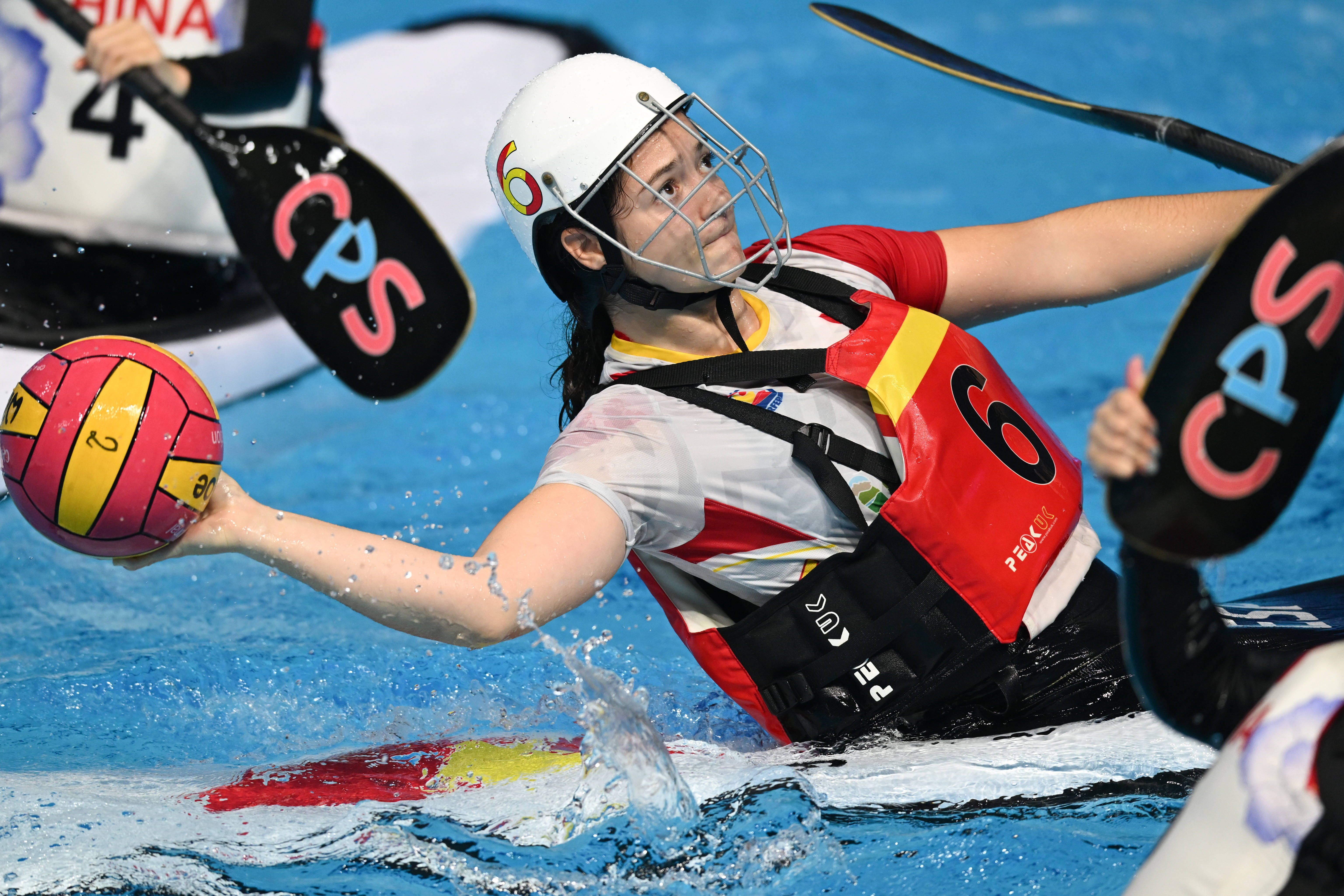 虎扑网址-（成都世运会）皮艇球——女子第5-8名安慰赛半决赛：中国队不敌西班牙队