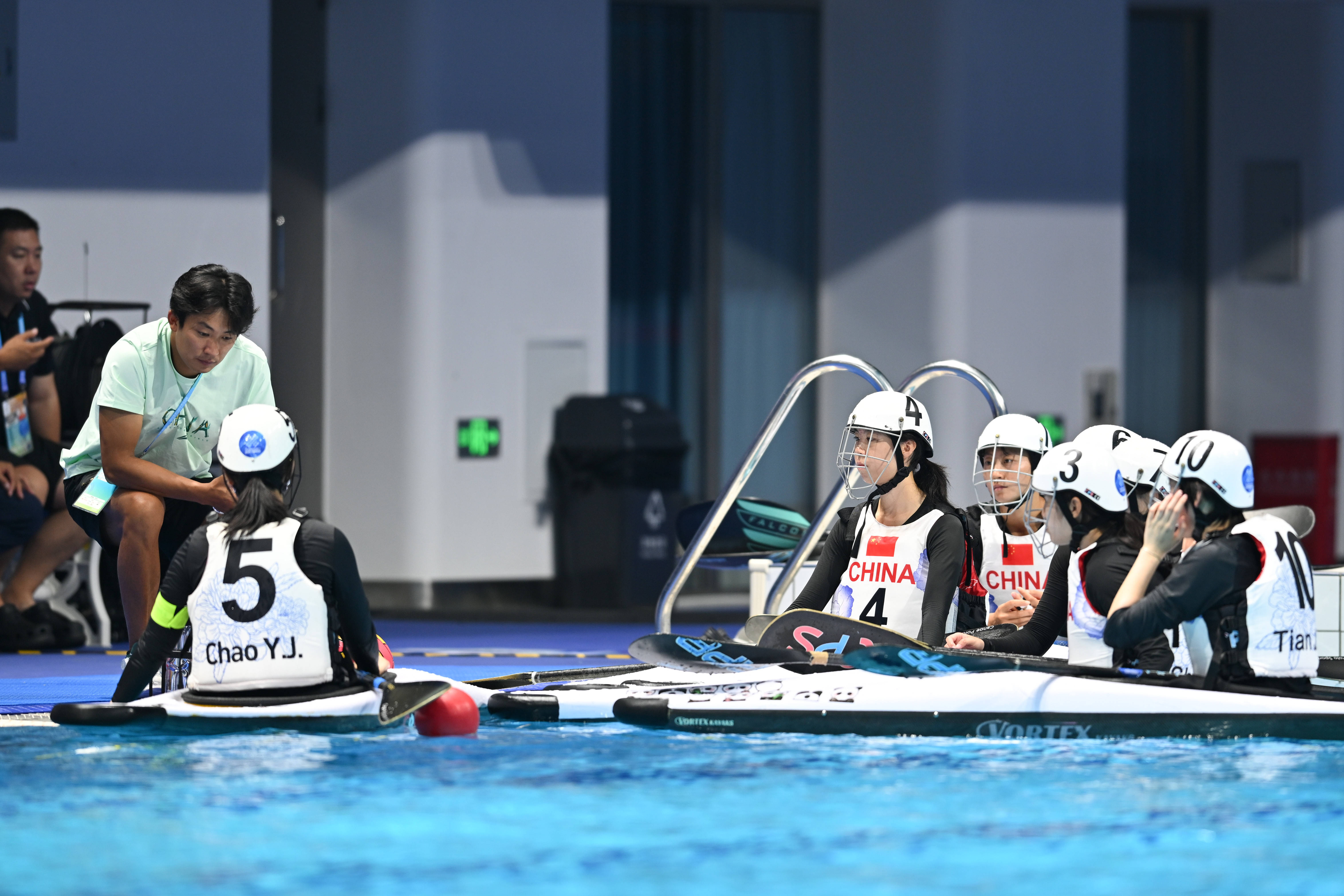 虎扑网址-（成都世运会）皮艇球——女子第5-8名安慰赛半决赛：中国队不敌西班牙队