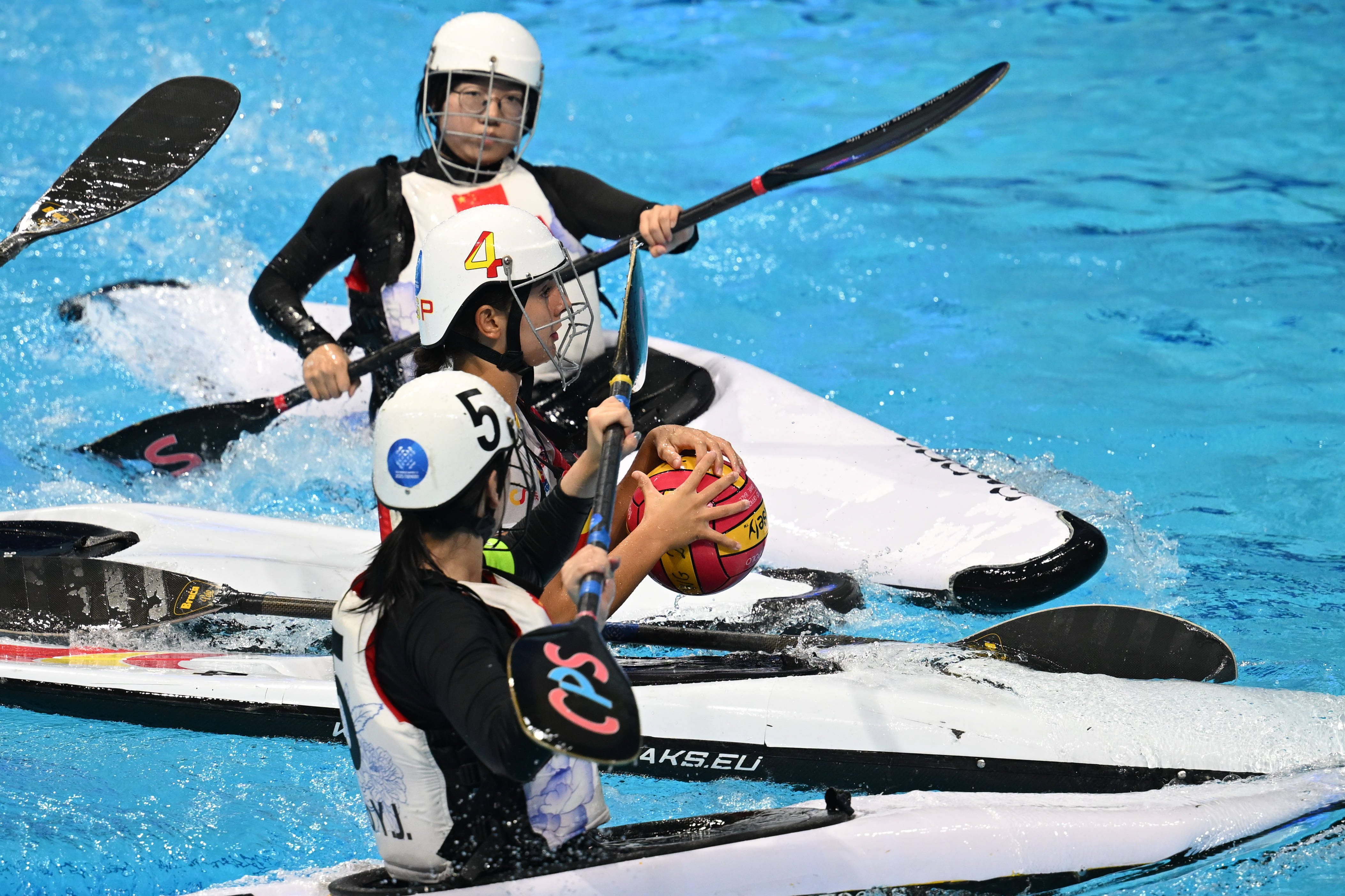 虎扑网址-（成都世运会）皮艇球——女子第5-8名安慰赛半决赛：中国队不敌西班牙队