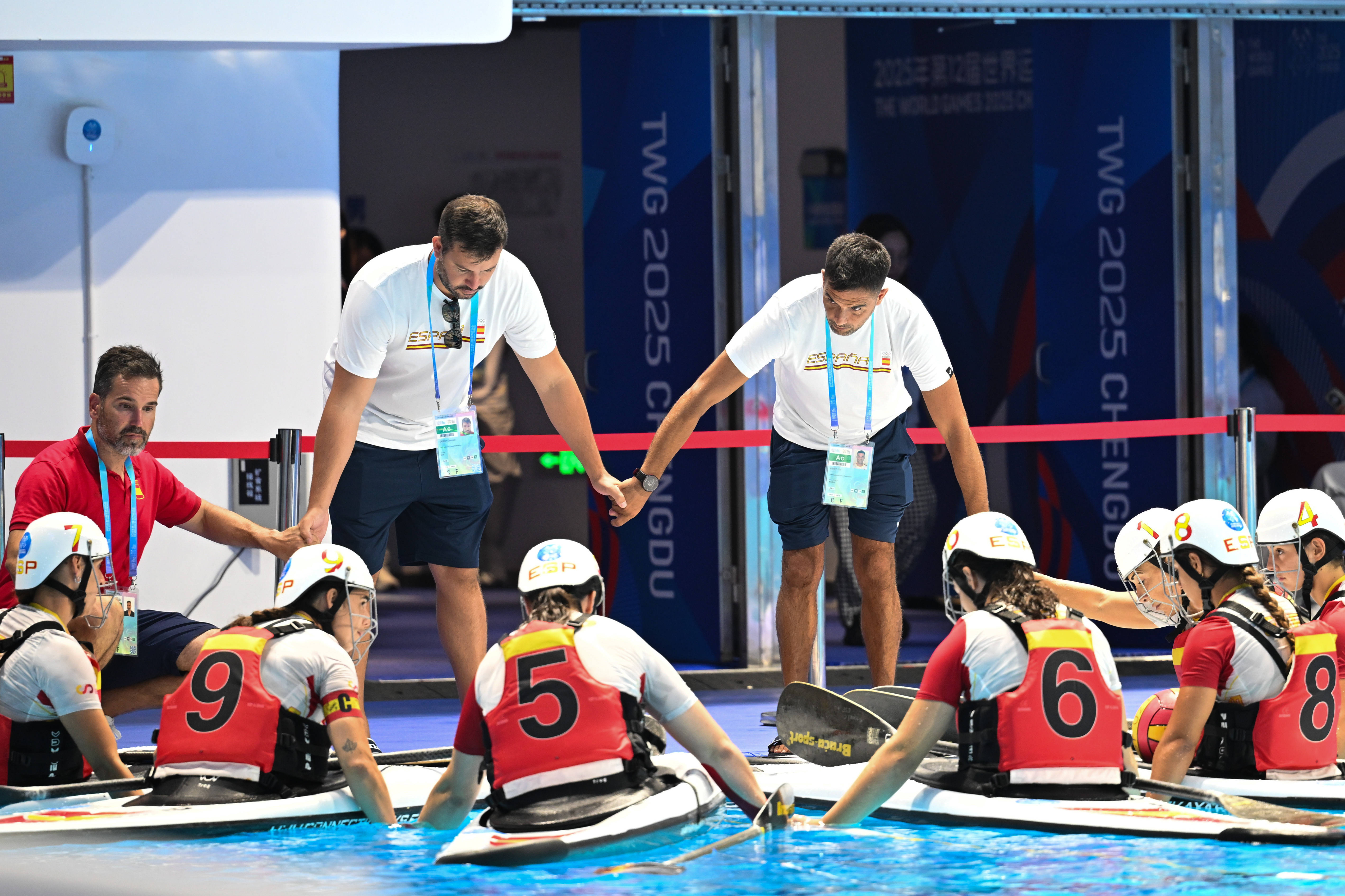 虎扑网址-（成都世运会）皮艇球——女子第5-8名安慰赛半决赛：中国队不敌西班牙队