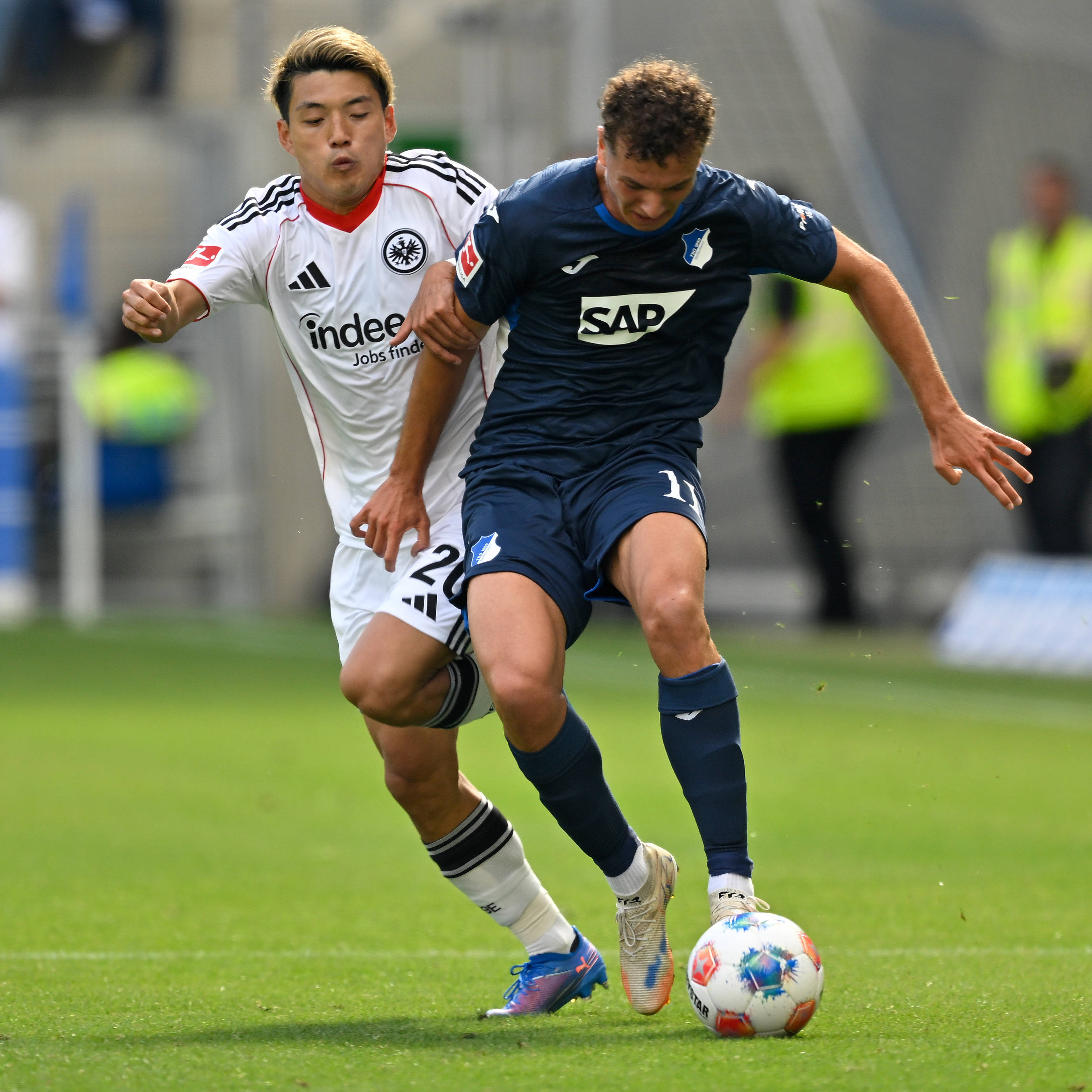 虎扑下载-（体育）足球——德甲：法蘭(lán)克福胜霍芬海姆