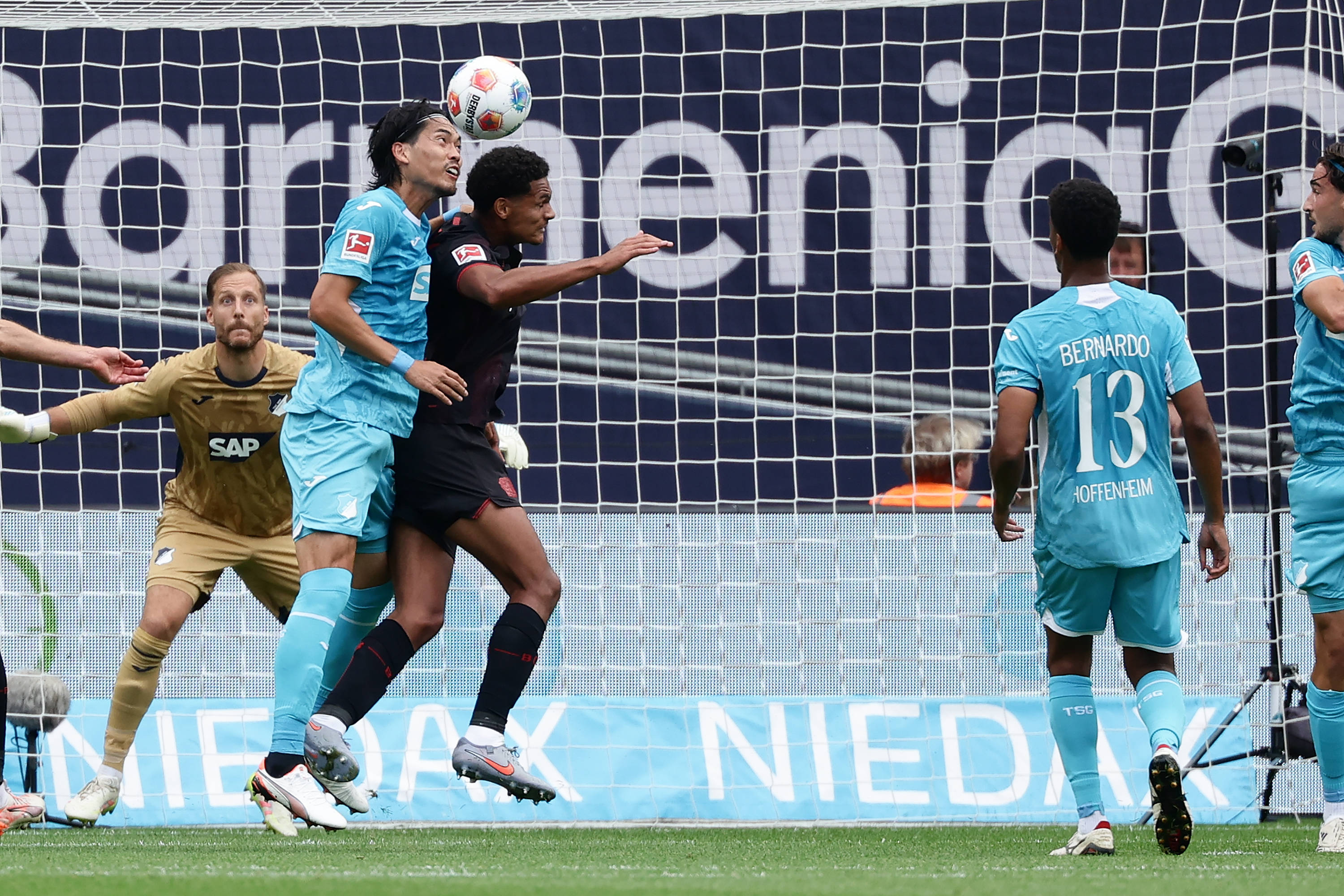 虎扑评分-（体育）足球——德甲：勒沃库森不敌霍芬海姆