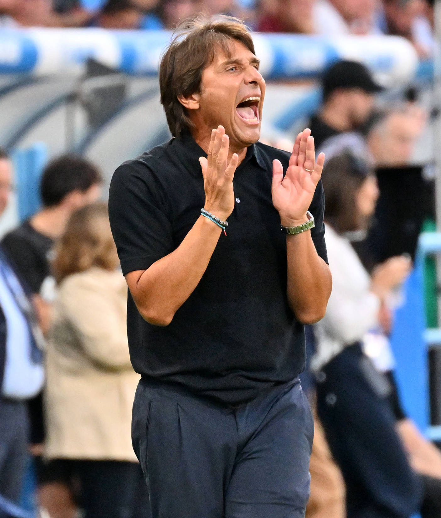 虎扑评分-（躰(tǐ)育）足球(qiú)——意(yì)甲：那(nà)不勒斯胜萨索洛