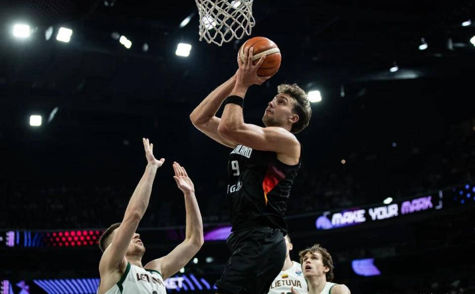 虎扑BBS-FIBA赛场的顶尖得分手！奥兰多魔术侧翼球星欧锦赛表现抢眼