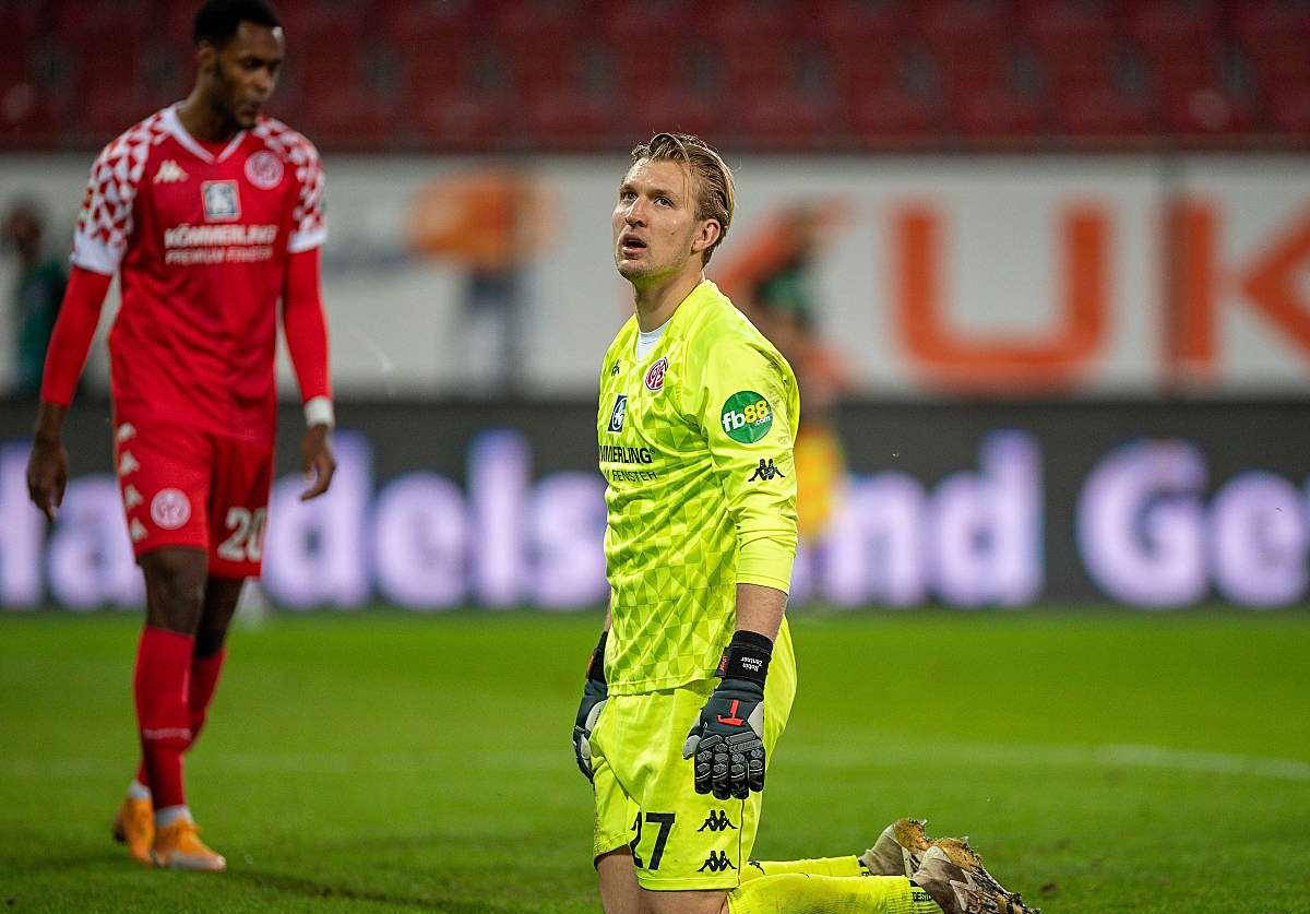 虎扑平台-沃尔夫斯堡主场表现不佳，美因茨周中欧会杯逆转成功！