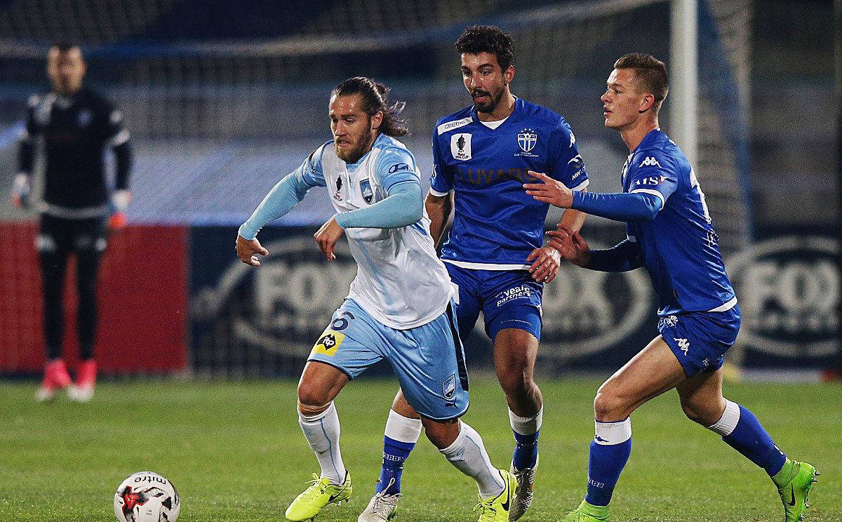 虎扑社区-圣保利表现强劲，斯图加特状态低迷