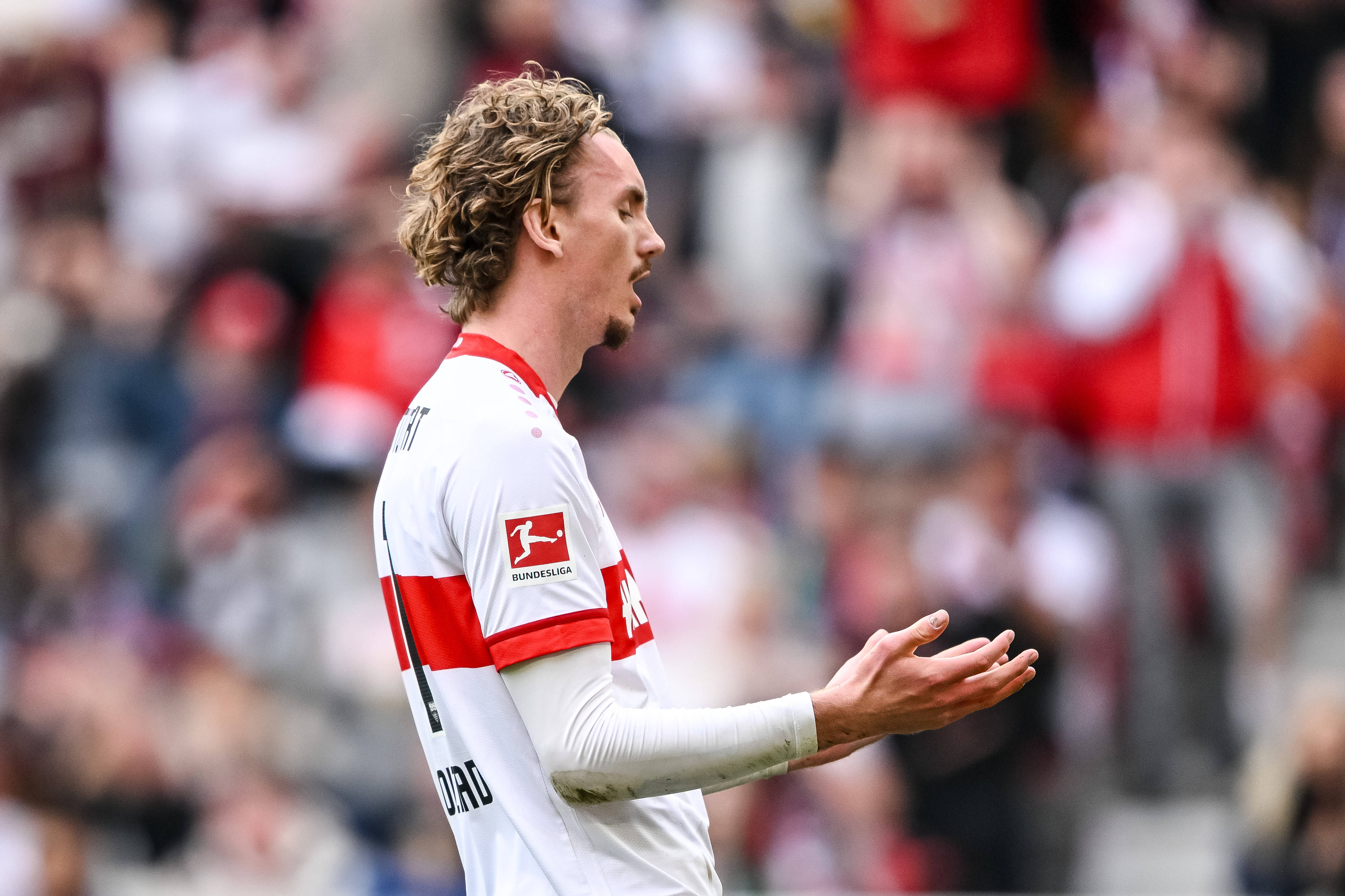 虎扑评分-德(dé)甲-斯图加特2-1圣保(bǎo)利：接连卖神锋后，斯图加特迎来大黑马|前瞻