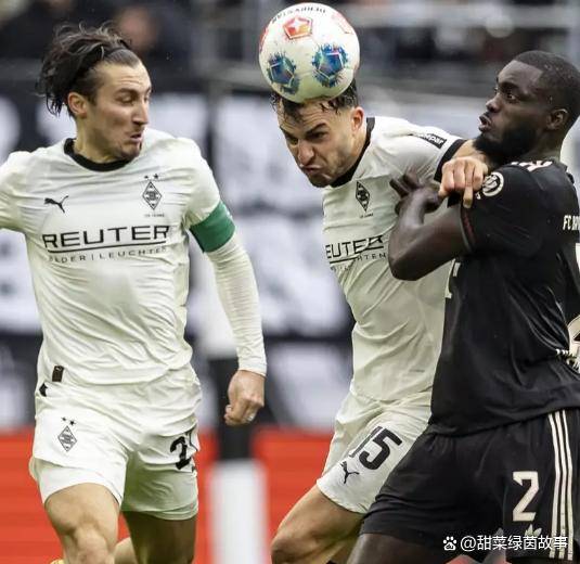 虎扑-德国杯前瞻：门兴格拉德巴赫对阵卡(kǎ)爾(ěr)斯(sī)鲁厄(è)