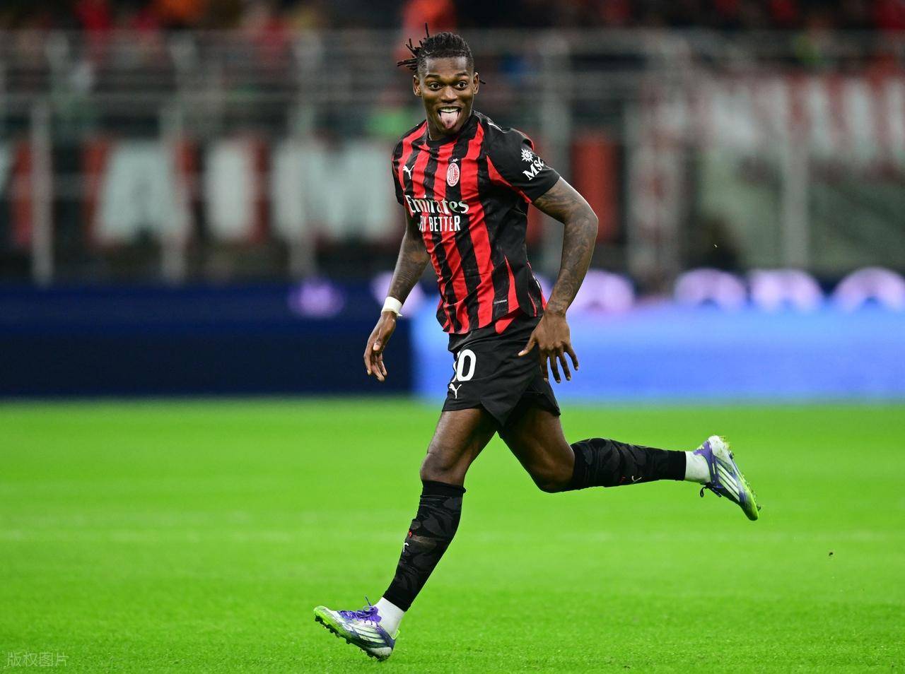 虎扑NBA-AC米兰2-2比萨，赛后评分：AC米兰14号排(pái)第一