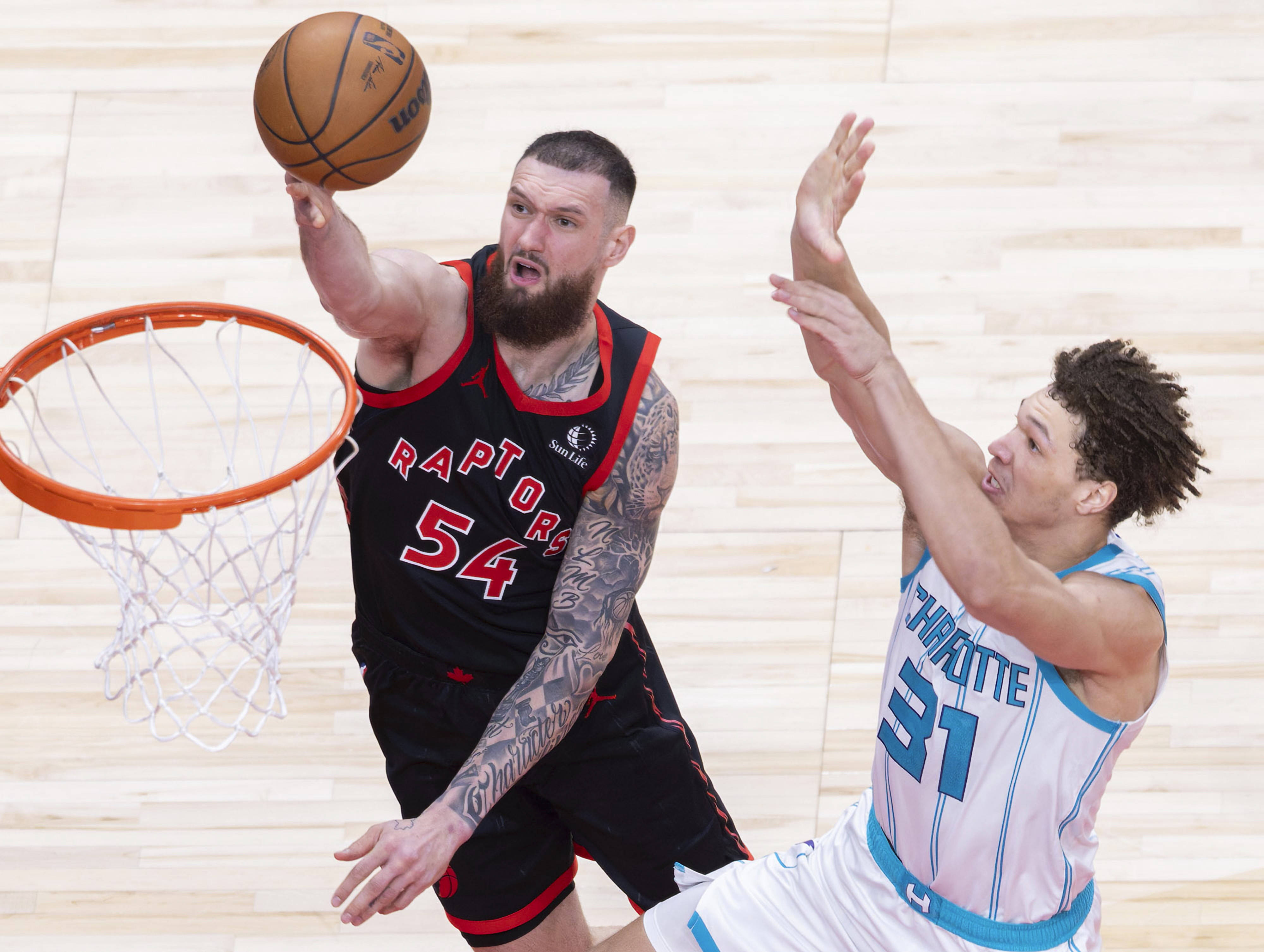 虎扑NBA-（体育）篮球——NBA常规赛：猛龙不敌黄蜂