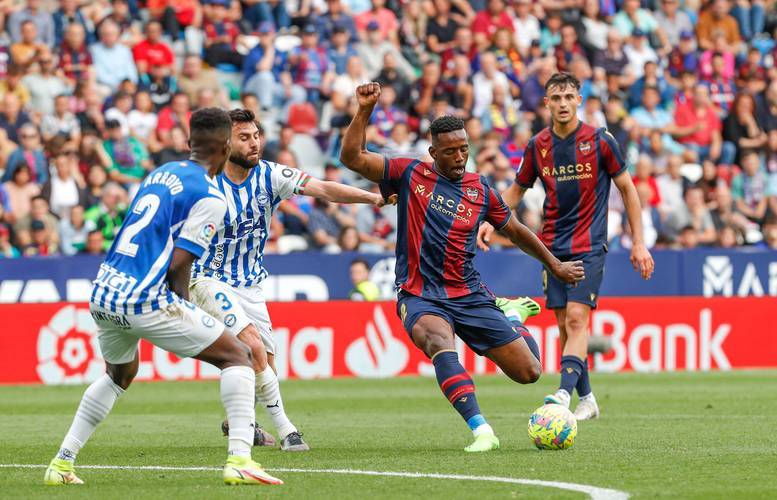 虎扑首页-西甲！阿拉维斯对阵皇马赛事分析 阿拉维斯 VS 皇马