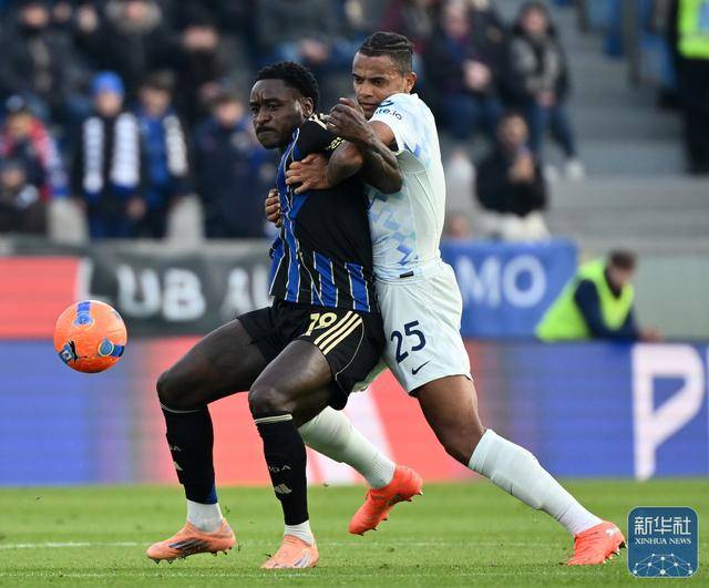虎扑-足球 | 意甲：国际米兰胜比萨