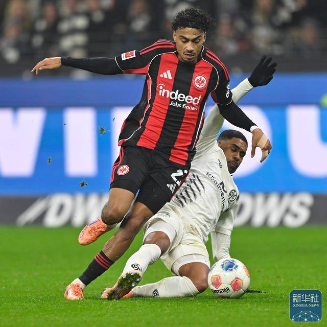 虎扑下载-德甲(jiǎ)丨法兰尅(kè)福胜美因茨