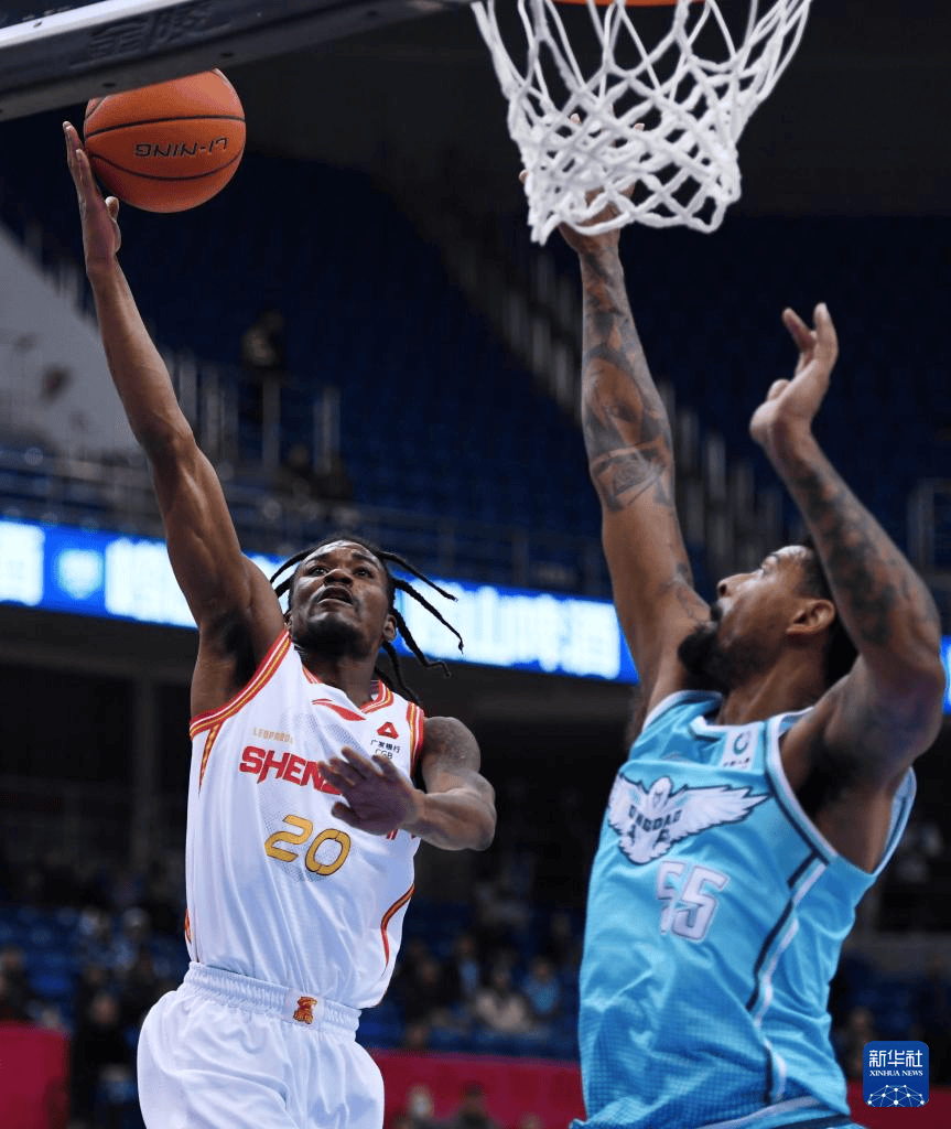 虎扑下载-CBA常规赛：深圳马可波罗胜青岛崂山啤酒