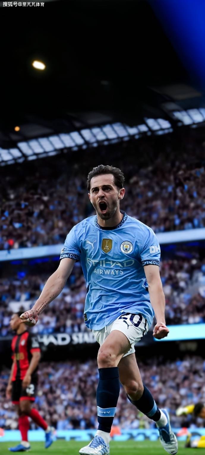 虎扑下载-下一(yī)个魔笛丁丁？意甲豪(háo)门集躰(tǐ)瞄准曼城32岁中場(chǎng)，免(miǎn)签是第一(yī)要素