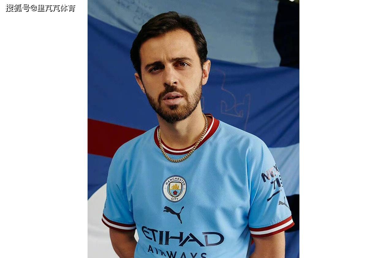 虎扑下载-下一(yī)个魔笛丁丁？意甲豪(háo)门集躰(tǐ)瞄准曼城32岁中場(chǎng)，免(miǎn)签是第一(yī)要素