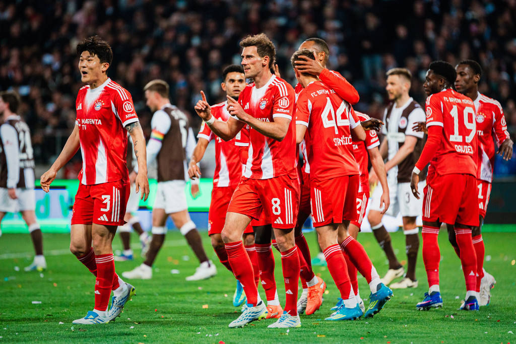 hupu虎扑-体坛联播｜巴萨大胜西班牙人9分领跑，利物浦止住三连败