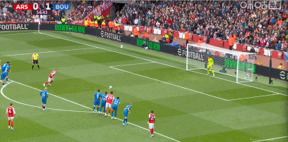 hupu虎扑-体坛联播｜巴萨大胜西班牙人9分领跑，利物浦止住三连败